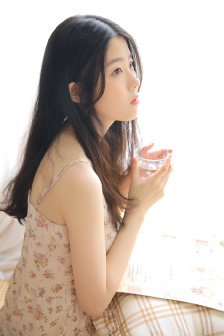 很黄的爱爱高潮小说的软件